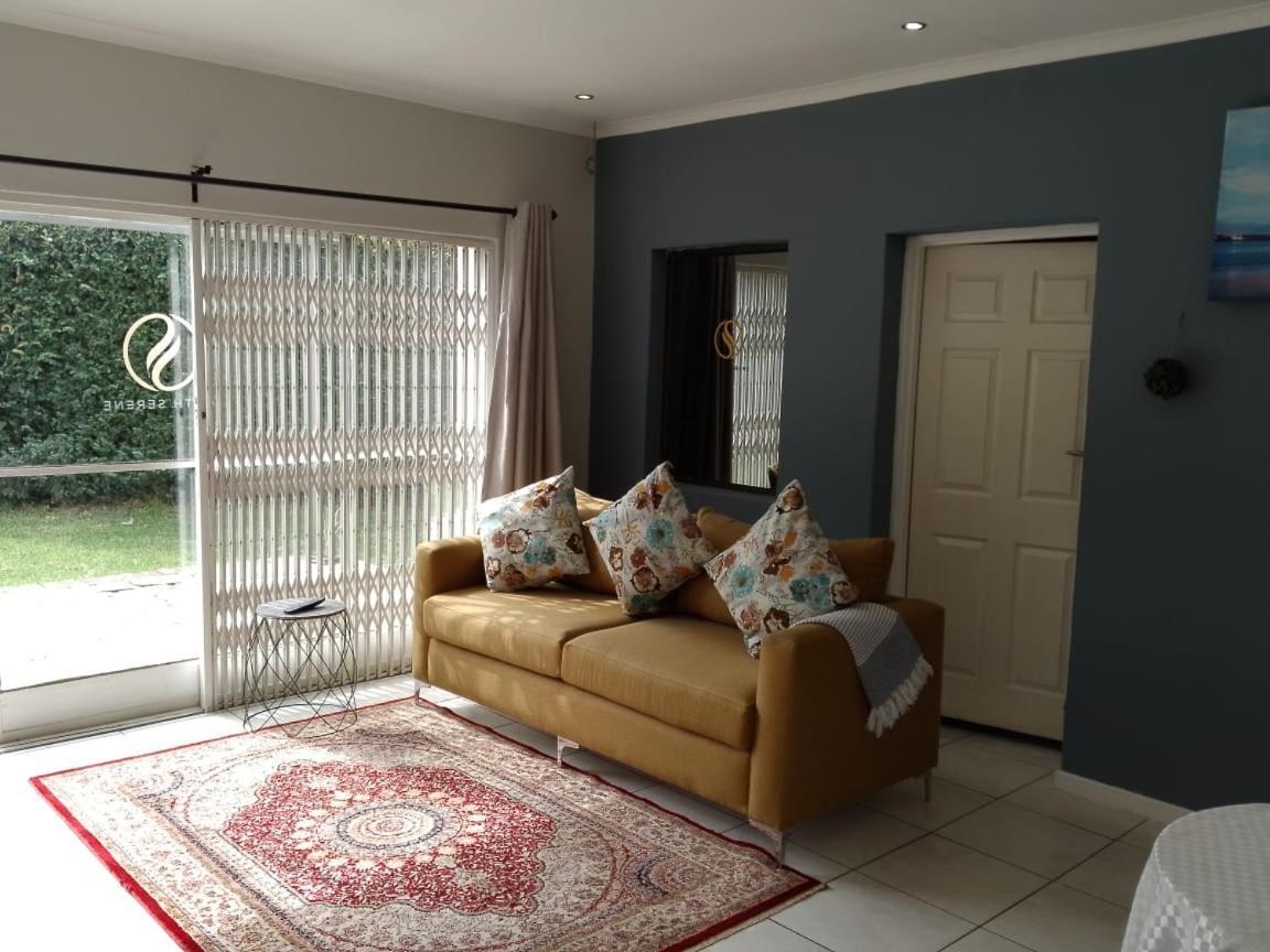 South Serene Guest House Midrand Esterno foto